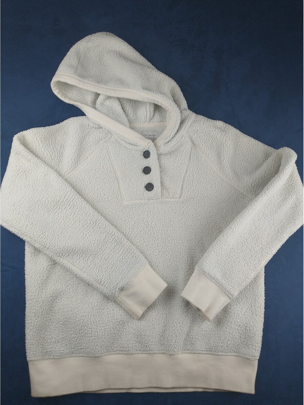 Lucky Brand Women's Med.  Fleece, Pullover, Shepra Cream Faux Fur